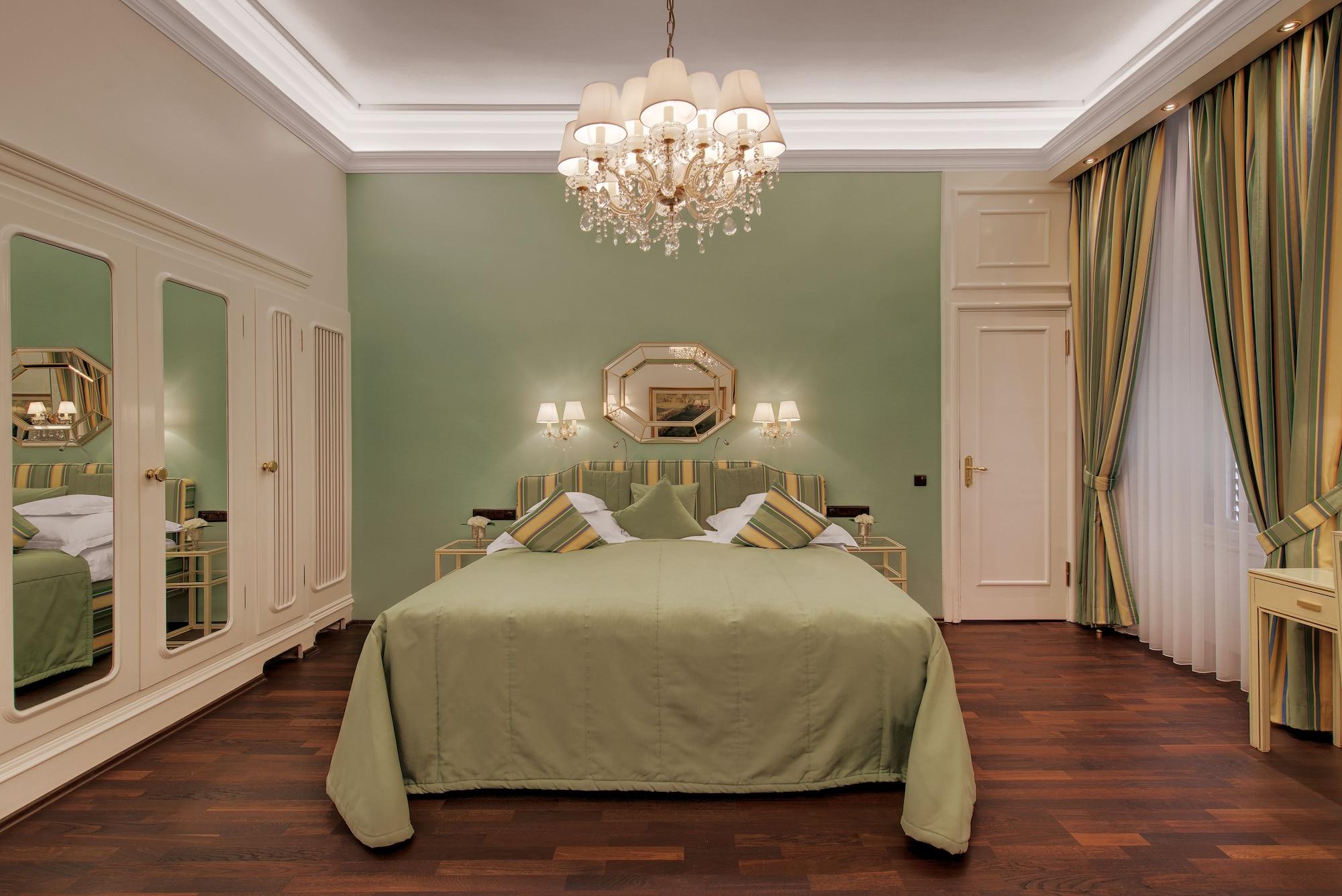 Hotel Europaeischer Hof Heidelberg, Bestes Hotel Deutschlands In Historischer Architektur Luaran gambar