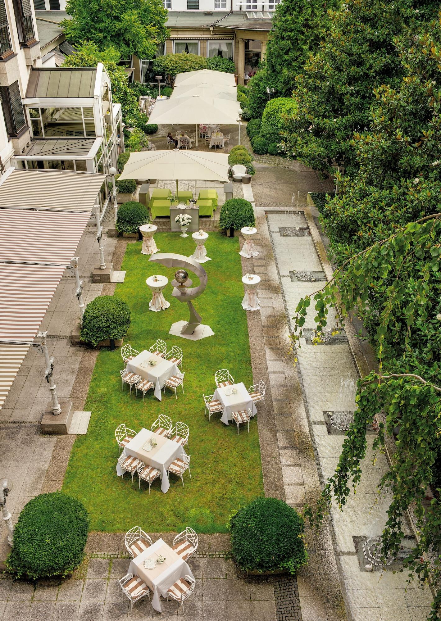 Hotel Europaeischer Hof Heidelberg, Bestes Hotel Deutschlands In Historischer Architektur Luaran gambar The garden