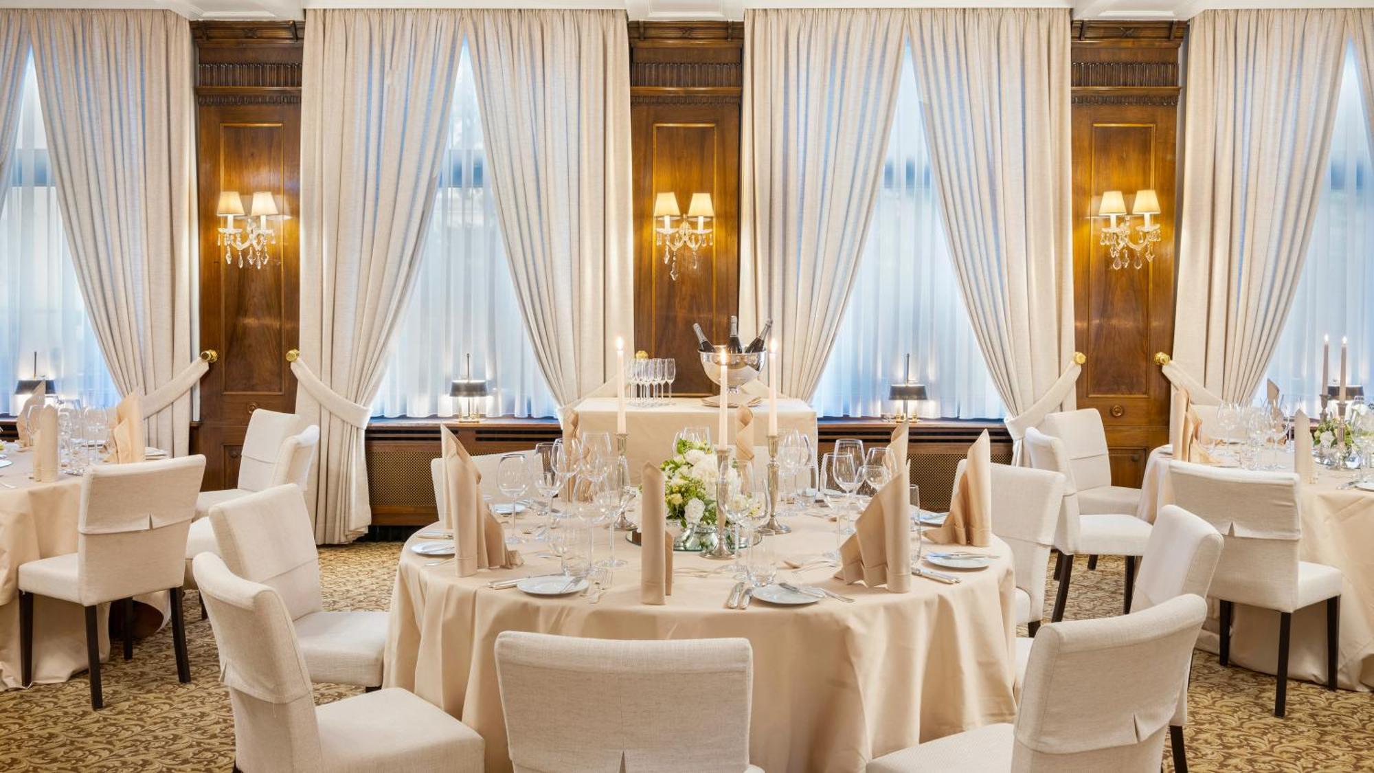 Hotel Europaeischer Hof Heidelberg, Bestes Hotel Deutschlands In Historischer Architektur Luaran gambar The ballroom