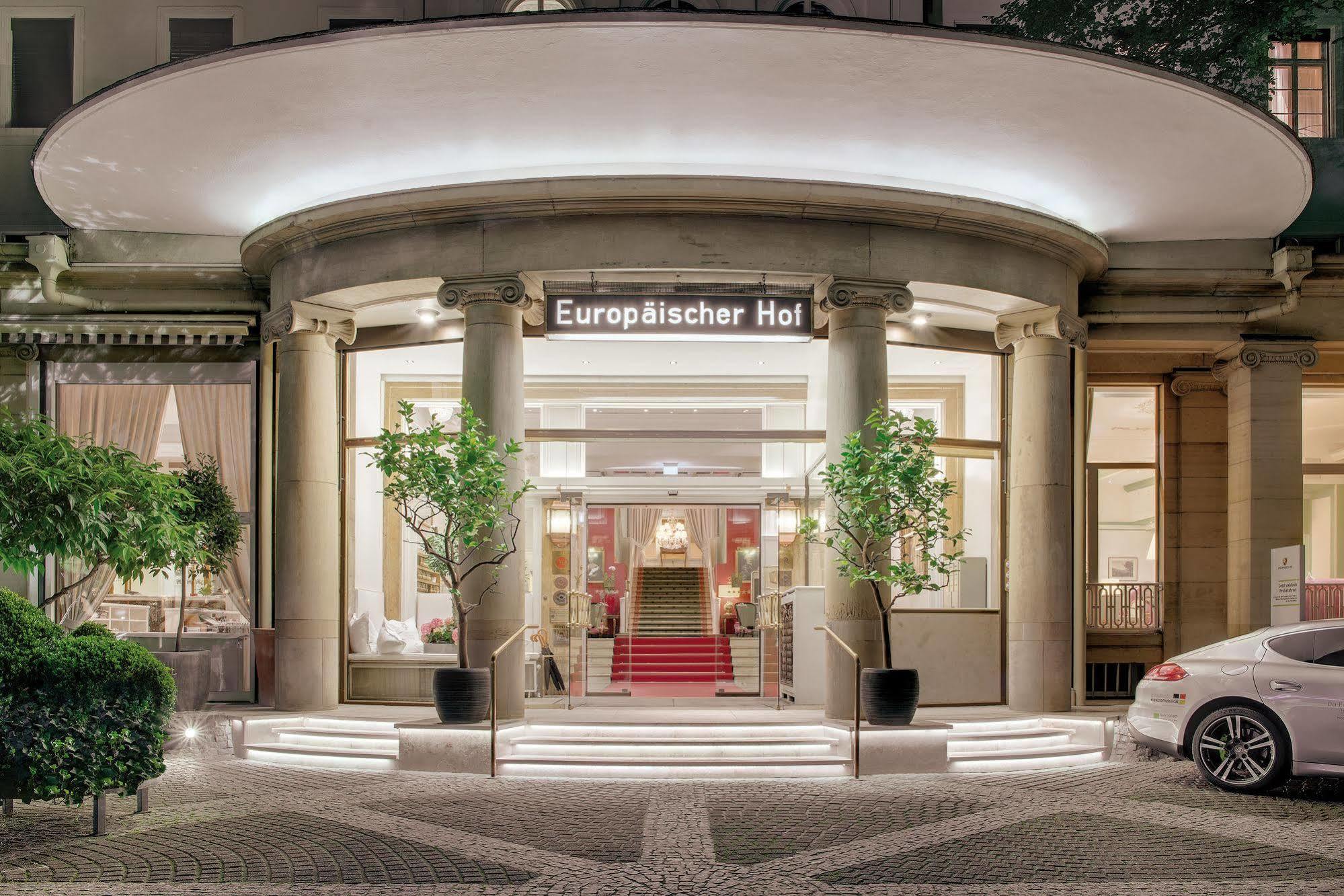 Hotel Europaeischer Hof Heidelberg, Bestes Hotel Deutschlands In Historischer Architektur Luaran gambar The hotel's entrance