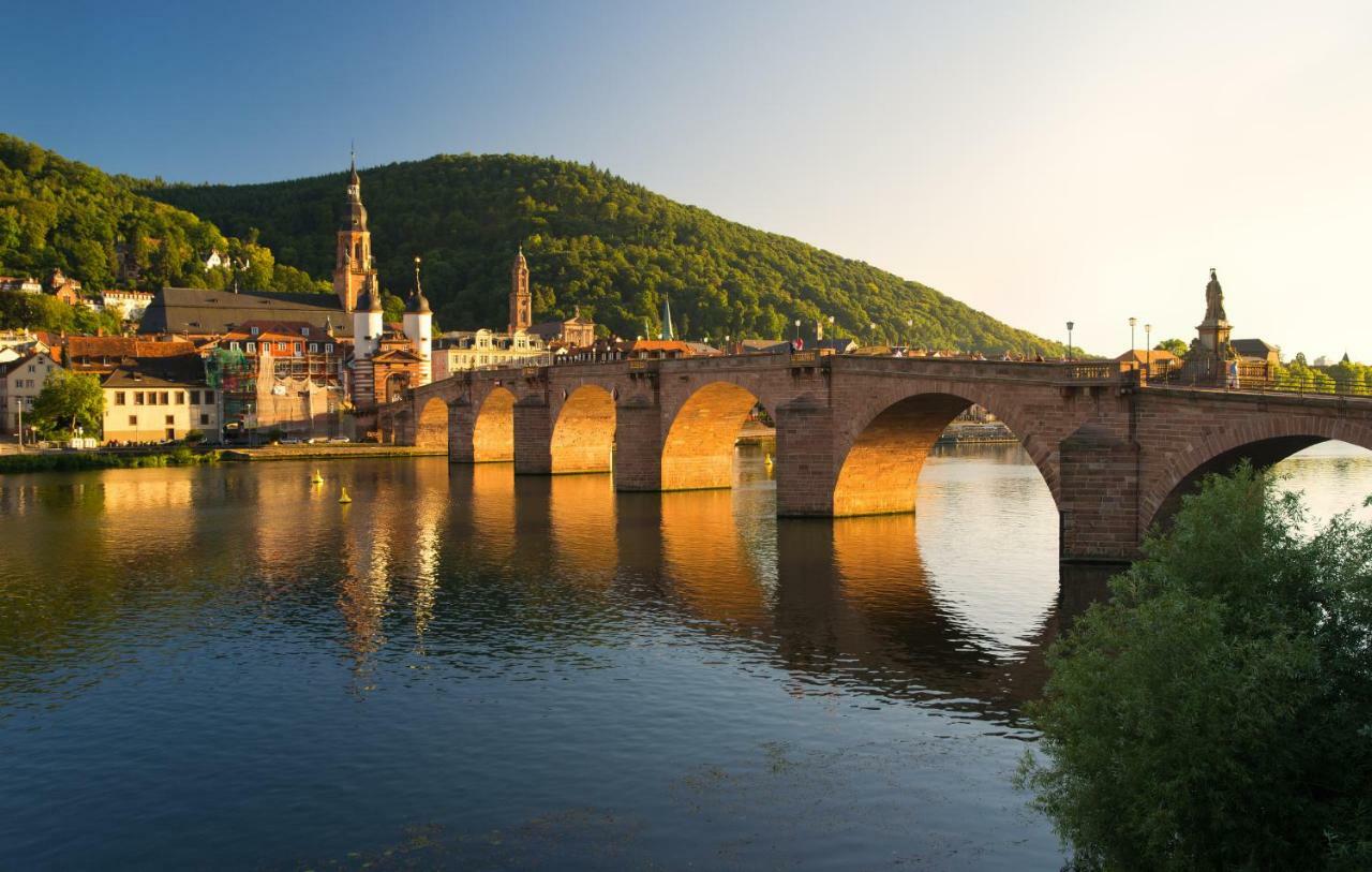 Hotel Europaeischer Hof Heidelberg, Bestes Hotel Deutschlands In Historischer Architektur Luaran gambar The Alte Brücke